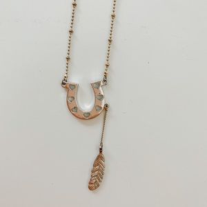 Betsy Johnson horseshoe necklace
